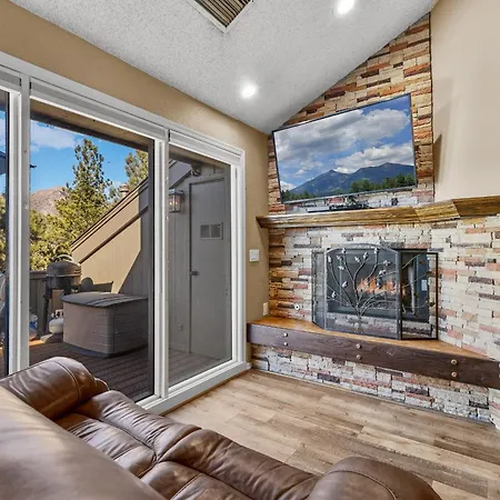 Charming Country Club Condo With Loft & Fireplace
